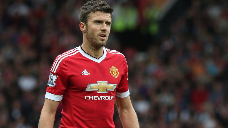 michael-carrick-p1-quy-ong-tham-lang-ke-khong-duoc-thua-nhan-o-xu-so-suong-mu-2