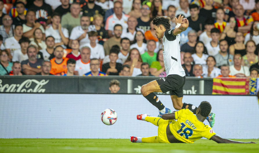 Valencia CF vs Villarreal CF (02:30 &#8211; 01/09) | Xem lại trận đấu